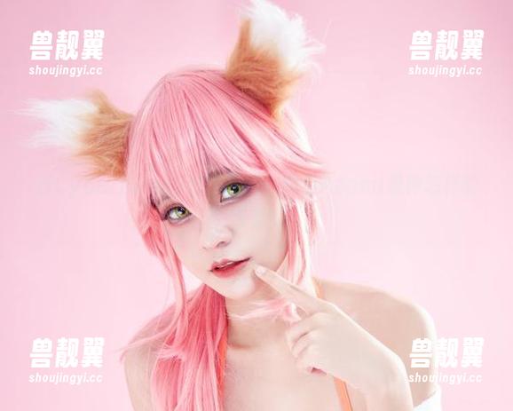 Azami 在CyberBunny的世界里,观看Azami是种怎样的享受?