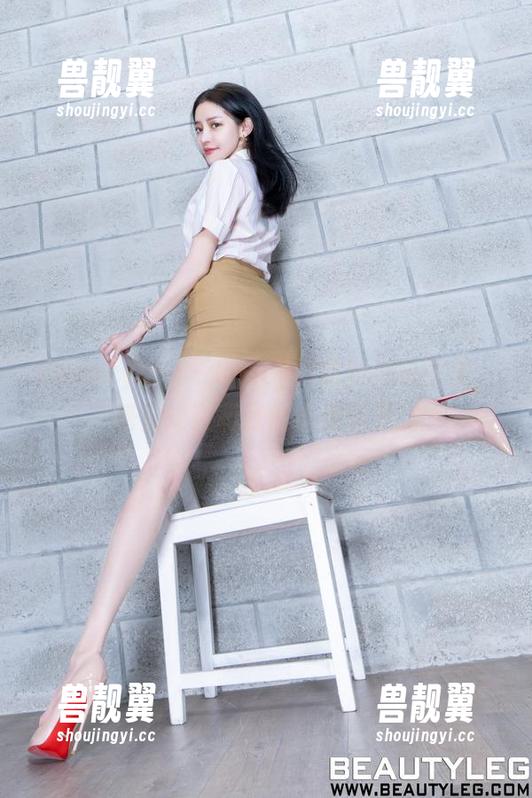 Beautyleg-Betty Beautyleg - Betty的最新透明图集,感觉她在和我们玩捉迷藏!