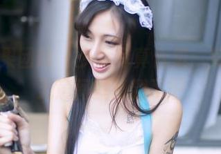 GIRLT果团网 - 少女写真合集：莫雅淇，无意间就撩到了吧