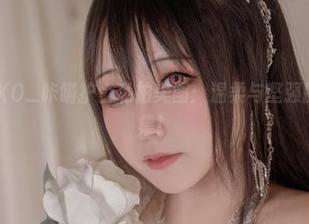 KANEKO_咔喵护士私拍美图：温柔与坚强的完美交集！
