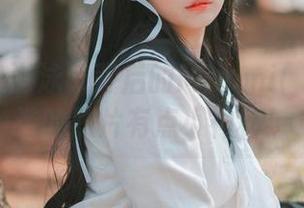 DJAWA游泳课背后的Mimmi(밈미)：精选的照片有点小神秘！