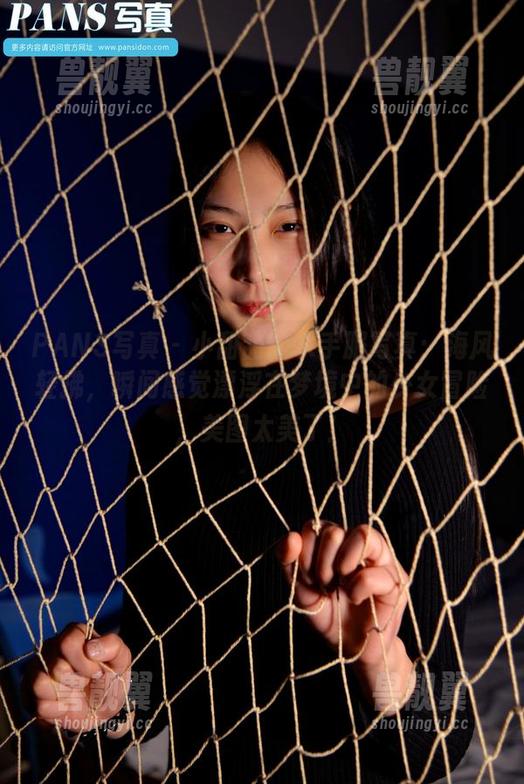 PANS写真-小甜甜 PANS写真 - 小甜甜的水手服写真:海风轻拂,瞬间感觉漂浮在梦境中的少女冒险,美图太美了!