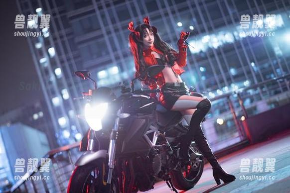 Sakiiii翎柒 Sakiiii翎柒写真:定制体操服,穿上去就是你一秒钟想要飞的感觉!