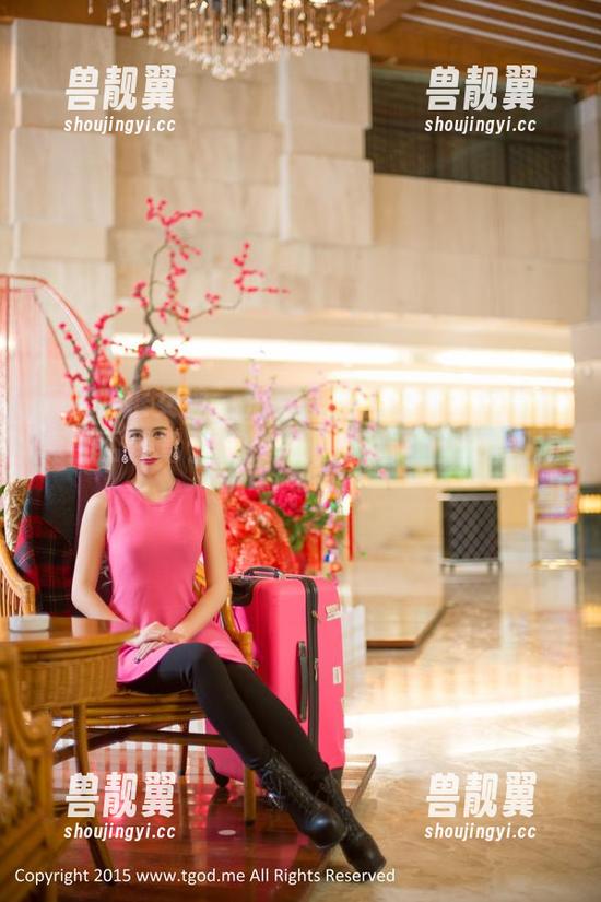 TGOD推女神-王语纯 TGOD推女神 - 浴室里的王语纯:这张写真能否凌驾于我的洗澡技巧之上?原图揭晓!