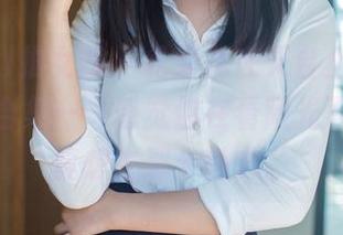 TuiGirl推女郎 - 松果儿在天台上，超疗愈美图合集——感觉像在看阳光下的梦，真想去那个地方。