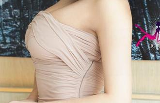 UGirls尤果网 - 陈怡曼的护士写真，壁纸不只是装饰，更是心情的缩影