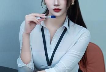 Xiuren秀人网 - 大白兔吖精选合集：纯白壁纸，素雅得有点过分