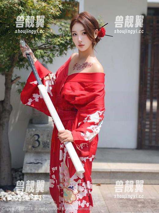 Xiuren秀人网-程慧娴Phoebe Xiuren秀人网 - 程慧娴Phoebe丝袜写真全集:隐秘与诱惑交织的瞬间
