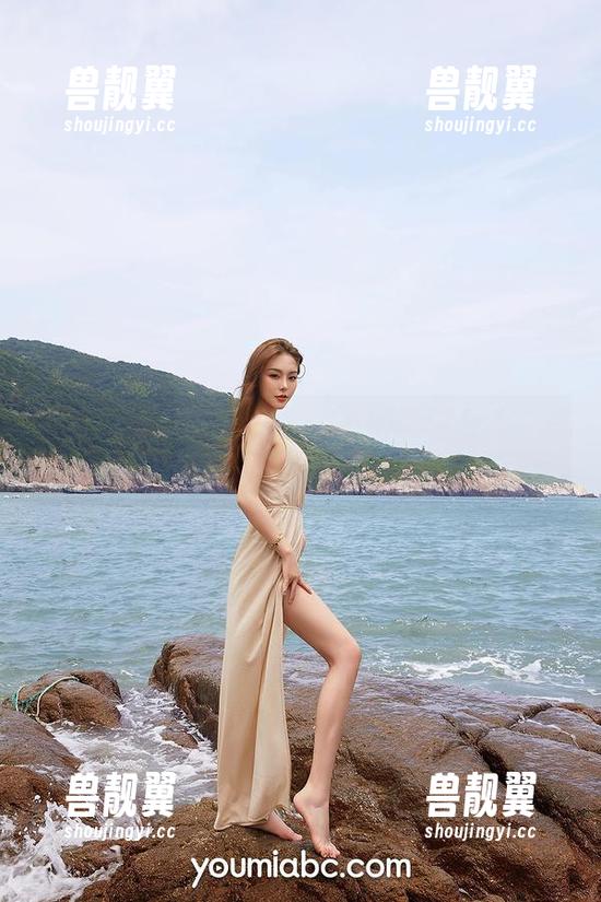 YouMi尤蜜荟 - 黄金宝儿的圣诞合集：在每一帧中找到幸福的瞬间！