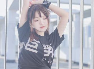 yoko夏宅的四人彼女电子档：每一张美图都藏着一个小宇宙。