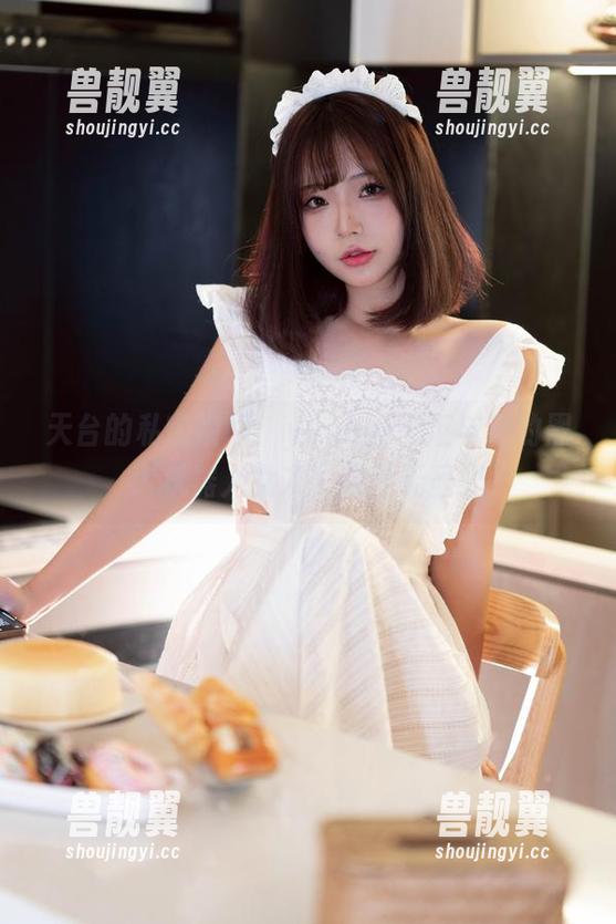 yuuhui玉汇 天台的私密瞬间:yuuhui玉汇与她的黑犬机器人女友,完全无圣光