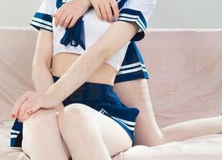 丽柜 - 不一样的校服小智贤：看她如何用一组合集包治百病！
