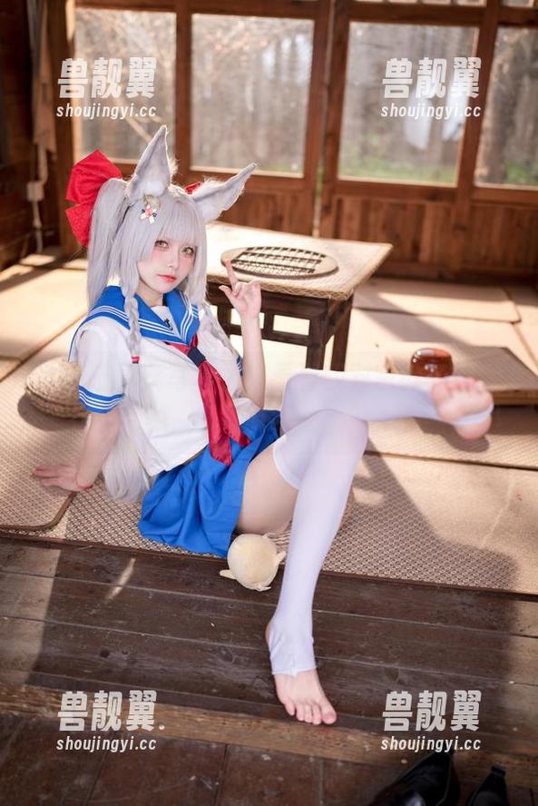 九柒喵修女写真，来看看我对宗教的奇妙理解！