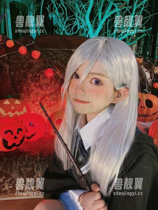 好奇六二二同学的裤里丝？来看看这组免费美图，你会想点赞！
