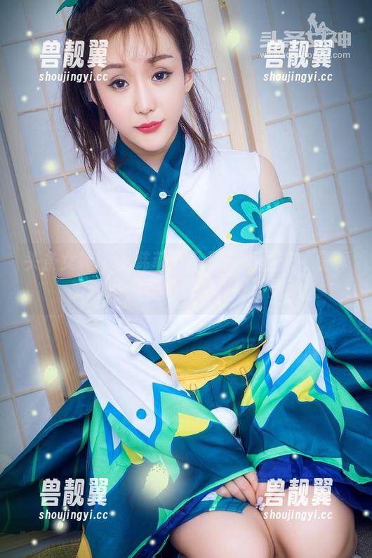 头条女神-高韩菲 头条女神 - 高韩菲双马尾:无圣光才是真实的她,写真里的调皮与灵动