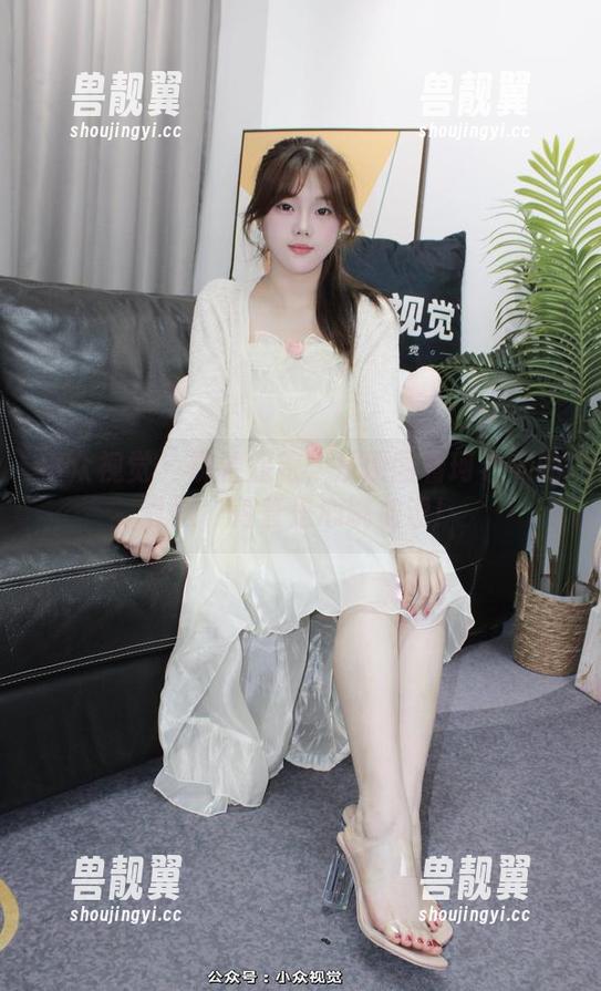 小众视觉 - 观看之旅：从原图看珂老师的礼服，简直是心跳加速！