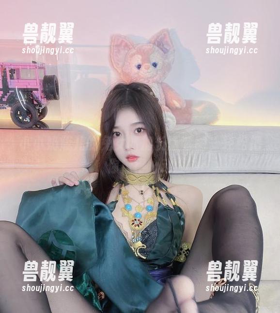 小小奶瓶儿的兔女郎加长版套图，轻松把你撩得心动