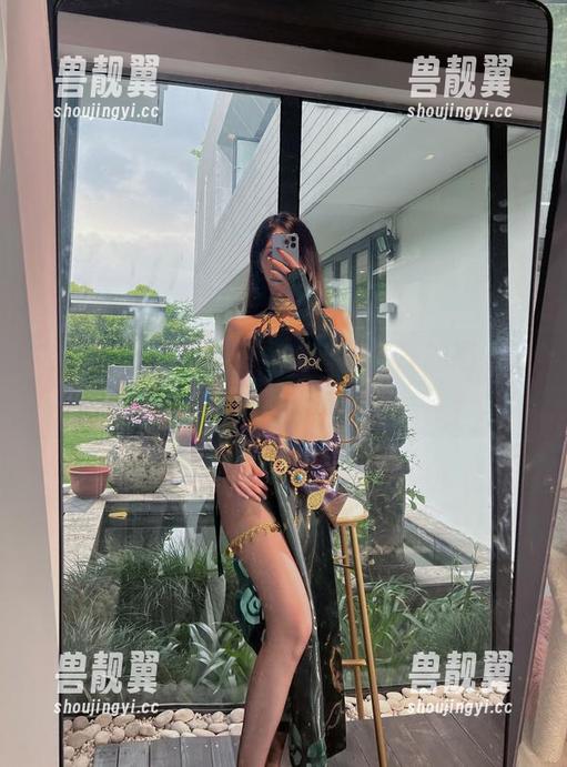 小玉吃果冻 微密圈 - 原图曝光!小玉吃果冻的捆好了,真相背后的小心思。