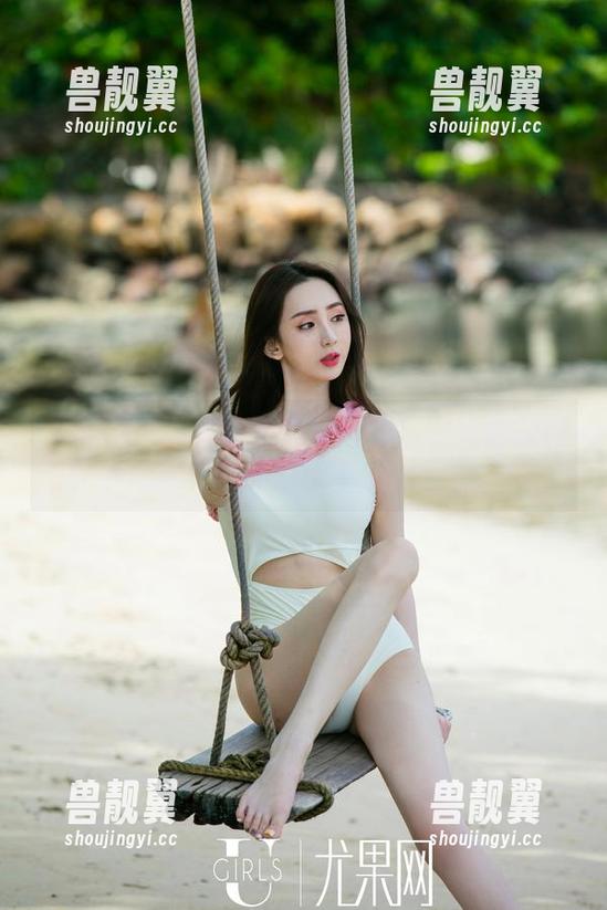 尤果网-研依 尤果网 - 研依的牛仔裤诱惑:你准备好被惊艳了吗?快来看看这些图