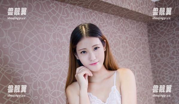 尤物馆-FoxYini孟狐狸 尤物馆 - FoxYini孟狐狸的御姐写真,把我的心都‘狐狸’掉了,更新即将开炸!