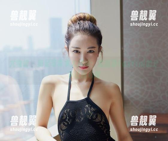 尤物馆 - 美足写真集大揭秘：孟狐狸FoxYini的分享让我心痒