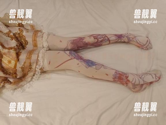 想要个公主抱 想要个公主抱,死库水加无圣光,夏天也能get到清凉!