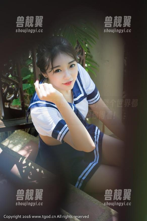 推女神-谭晓彤 推女神 - 当谭晓彤穿上礼服,整个世界都在悄悄分享,这图包你得看!
