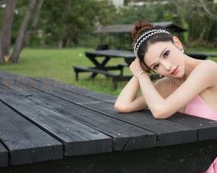 推女神 - 制服与黄可christine：一场找资源的奇妙邂逅