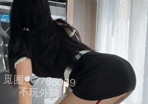 微密圈 - 从未见过的楚楚不吃鱼，御姐风图集精选，来见证她的疯狂魅力！