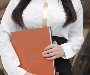 模范学院 - 被沈梦瑶的校服套图惊艳到，难道学习也能这么养眼？
