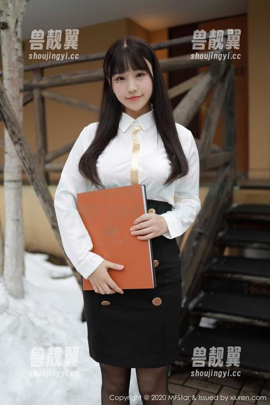 模范学院-沈梦瑶 模范学院 - 被沈梦瑶的校服套图惊艳到,难道学习也能这么养眼?