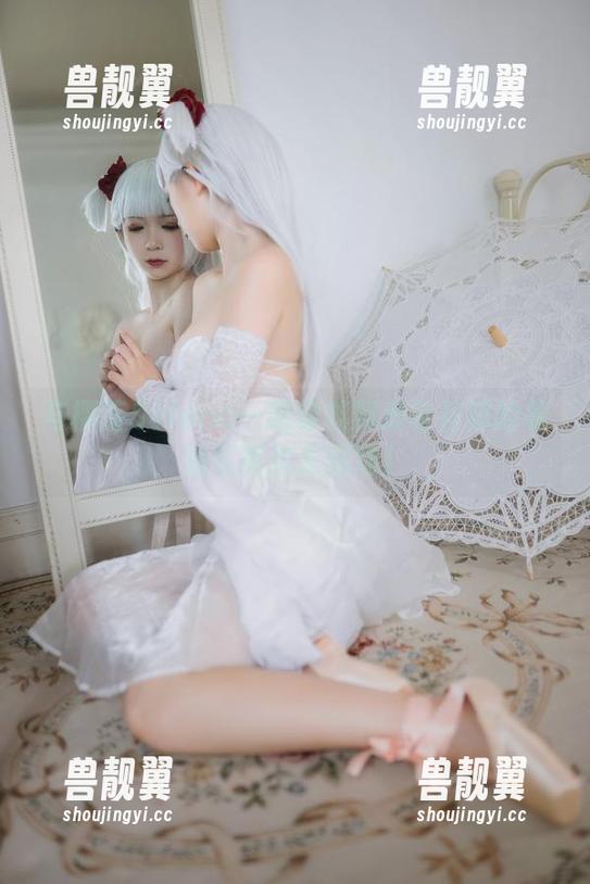 樱落Selena 与樱落Selena一起穿越到爱宕花嫁的私房写真欢乐剧场!