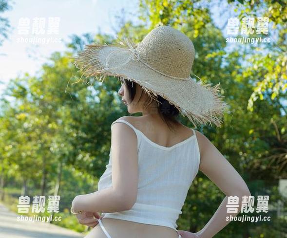 浅安安 淹没在午后阳光下的浅安安合集,网盘才是最好的藏身处
