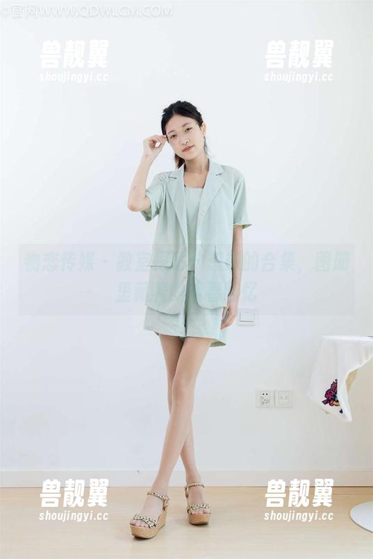 物恋传媒-想想 物恋传媒 - 教室探秘:想想的合集,图册里藏着的青春回忆
