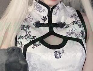 户外写真特软儿Sona：下载的时候别吃零食，不然你会心软得不行！