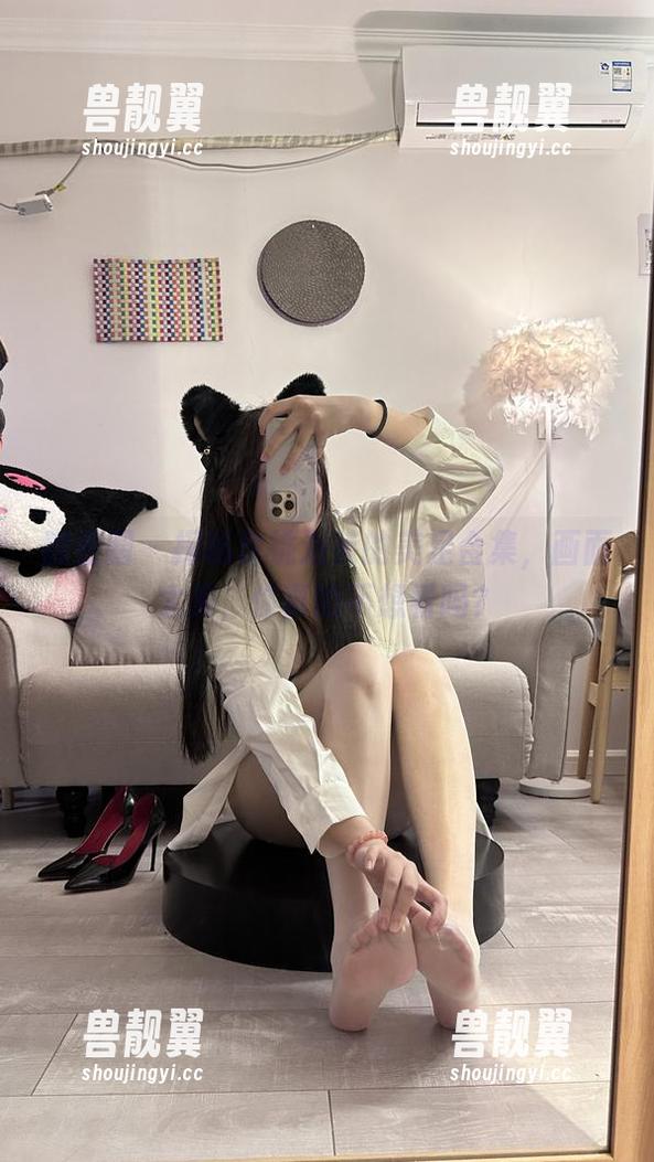 玫桃泡芙 微密圈 - 探秘玫桃泡芙的美足合集,画面太美,你真的不想看吗?