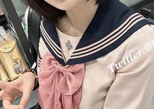 和服里的眼酱大魔王w：这套图让我有点心动！