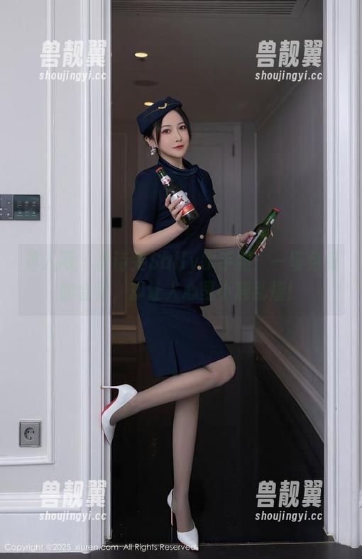 秀人网 - 夏诗雯Sally水手服：一场免费的合集，却让人心里小鹿乱撞！