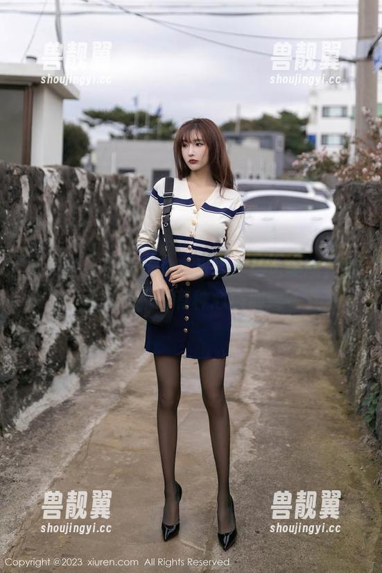 秀人网-李丽莎 秀人网 - 李丽莎的高跟鞋:精选美图,踩上去是不是有种心跳加速?