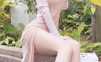 秀人网 - 修女style也能这么潮？李可儿原图大揭秘，不看可真遗憾！