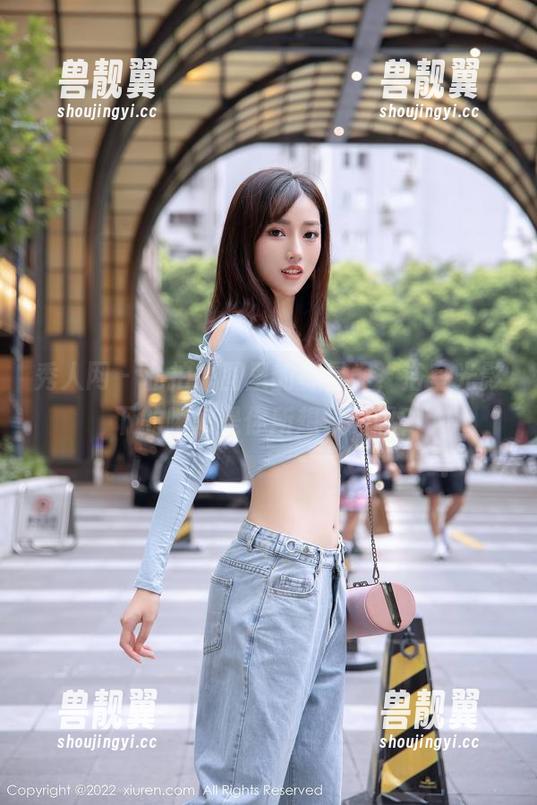秀人网 - 私拍原图里的林星阑，浴室光影下的瞬间是你所想象的吗？