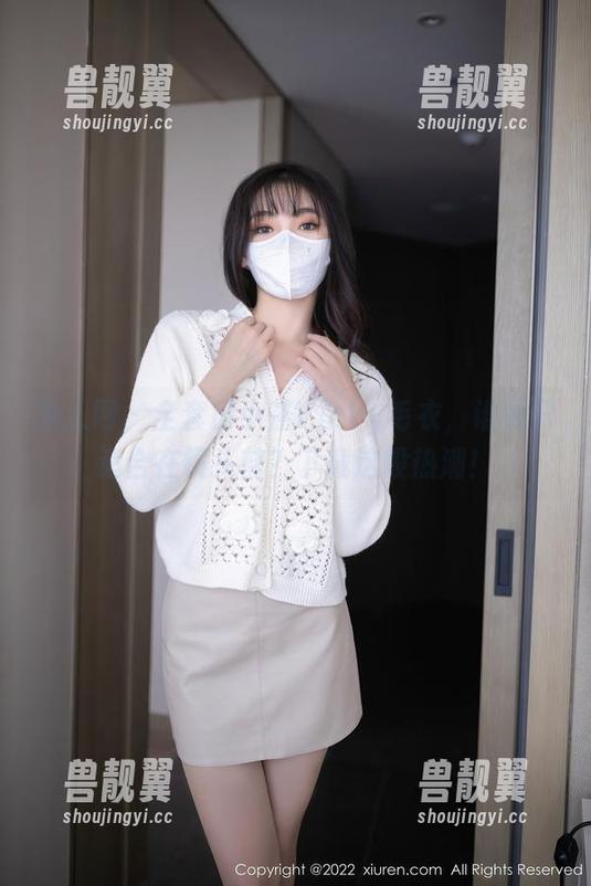 秀人网-田小燕Vicky 秀人网 - 全套田小燕Vicky毛衣,谁说只适合在镜头前?下载这股热潮!