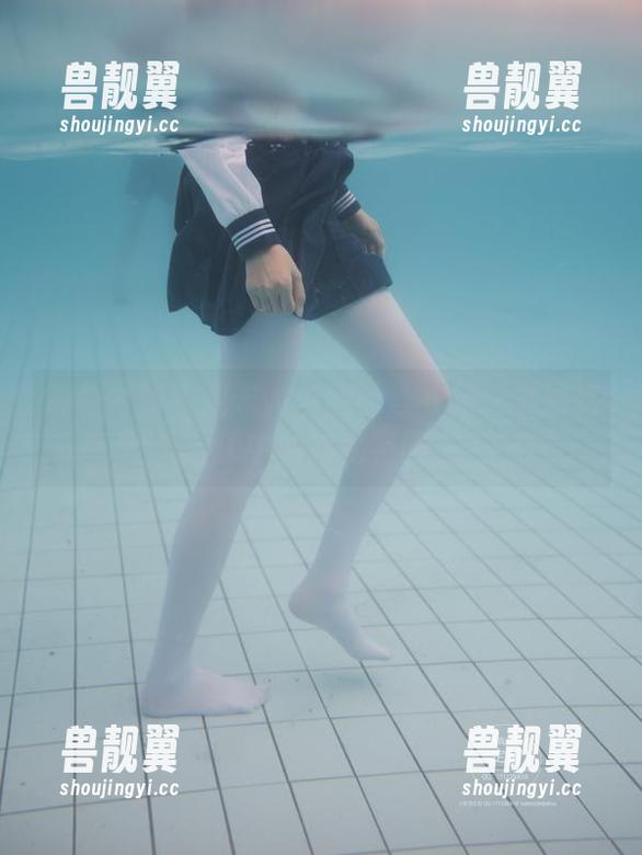 紧急企划-见希w 紧急企划 - 见希w与她的连衣裙:美图资源中的隐秘花园