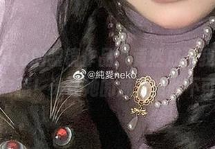 纯爱neko的眼镜作品，竟然成了我闲暇时的网盘宝藏！谁让她的魅力如此不可抗拒？