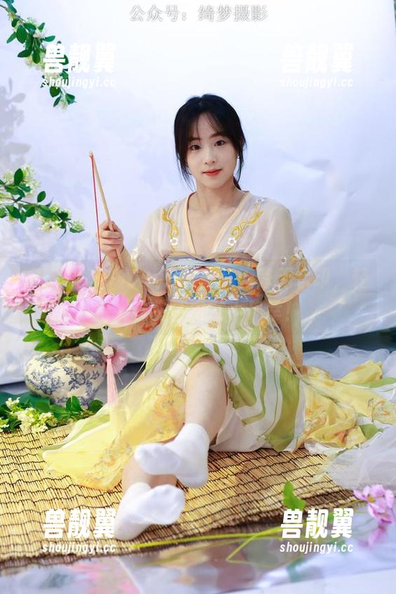 绮梦摄影 - Yaya写真：无修无水印，轻松发现生活中的小确幸！