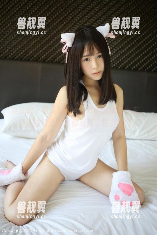 美媛馆-夏瑶baby 美媛馆 - 夏瑶baby就像小说里的女主,分享的每张图片都充满了复杂剧情。