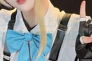当花兮_honoka遇上六叠间：美图层层叠，套图里藏着宁静的惊喜小趣事！