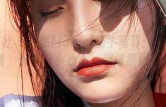 蜜桃社 - 萌美Moemi奶牛写真：高清下载，保管好小心心，别被撩到哦！