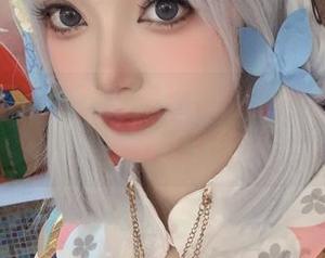 妹妹？不不，这可是许枳的美图选集，快来瞧瞧！