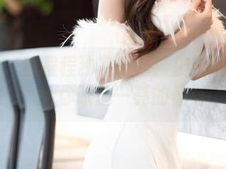 语画界 - 程程程独家定制：护士制服写真，给你眼前一亮的惊喜